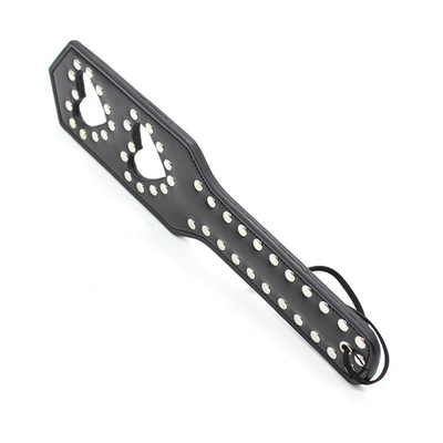 Rivets Doble Corazón Hueco Golpeando Paddle Cuero Esclavo Perra Castigada Paddle