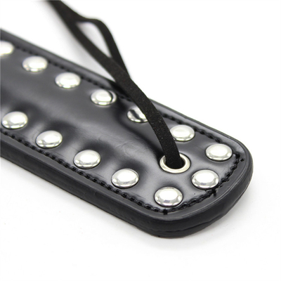 Rivets Doble Corazón Hueco Golpeando Paddle Cuero Esclavo Perra Castigada Paddle