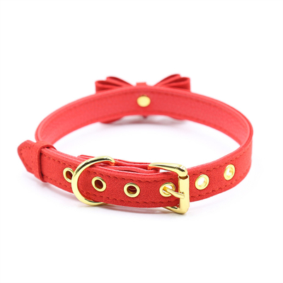 Juguetes sexuales para adultos Perro rosa Campana Bowknot Agujero dorado Pín de cuero blando Correa Cuello Manga Negro Cuello Manga Collar