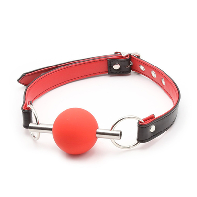 Adultos SM Bondage Gear Boca de bolas con cerradura de cuero de PU Fetish Juguetes de contención de pareja