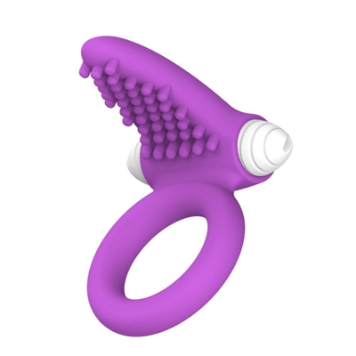 El anillo del pene vibra.